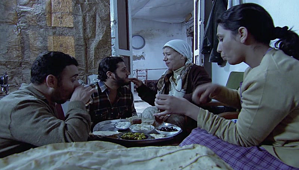 The Curse of Mud S01E15