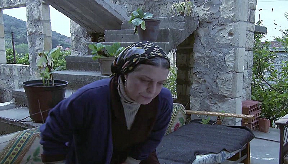 The Curse of Mud S01E16