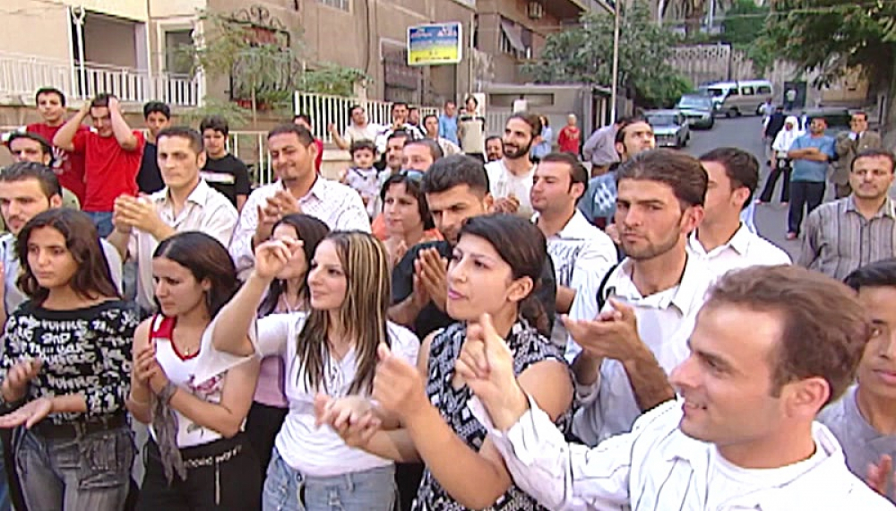 Childish Days S01E25