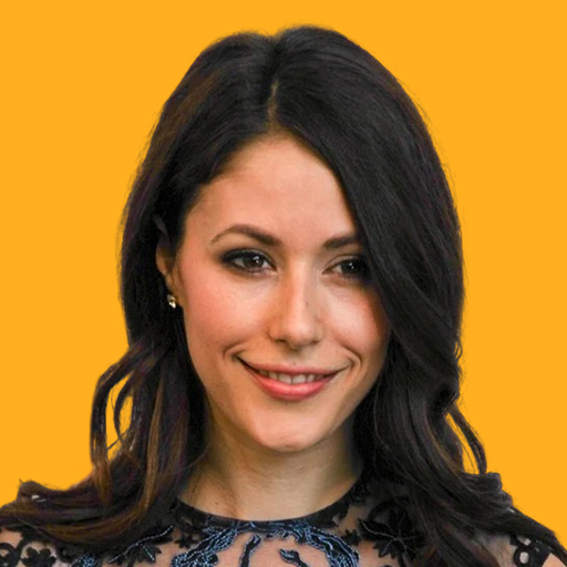 Amanda Crew