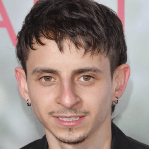 Moises Arias