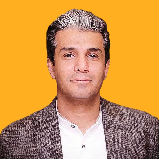 آريا عظيمي نژاد